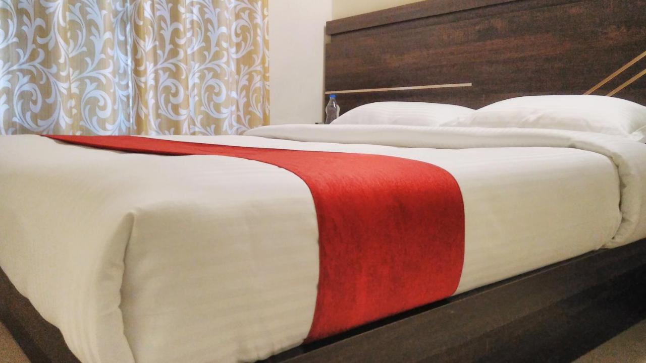 Leeland Munnar Bed and Breakfast Eksteriør billede